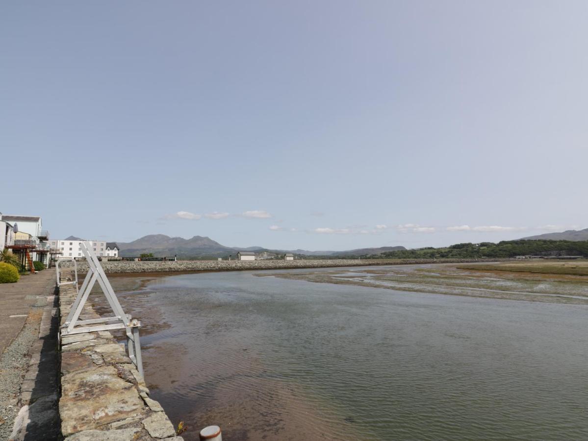 Villa 25 South Snowdon Wharf Porthmadog Esterno foto